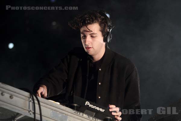 JAMIE XX - 2014-08-16 - SAINT MALO - Fort de St Pere - 